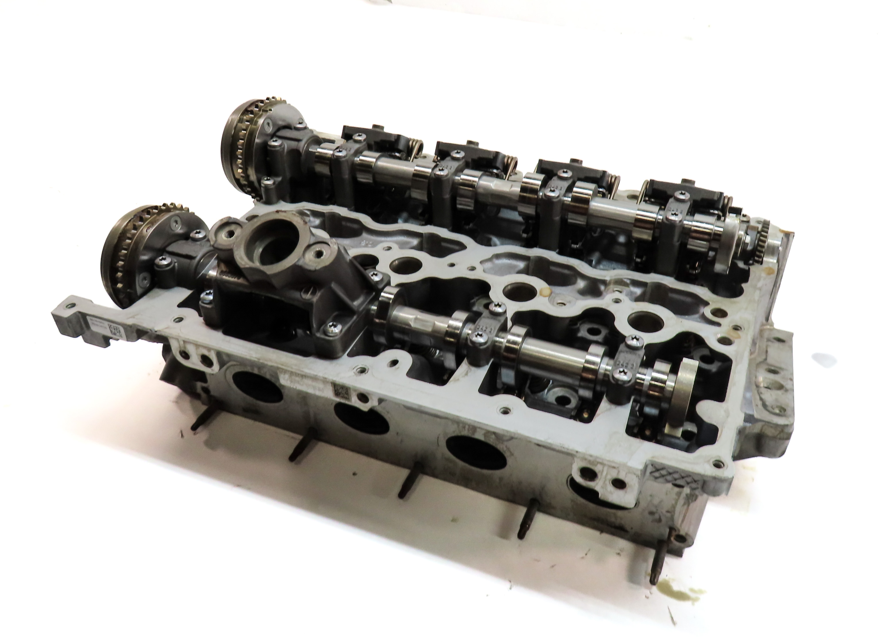 2016-2017 BMW X1 F48 2.0L (B46) TURBO ENGINE MOTOR CYLINDER HEAD w/ CAMSHAFTS — exact item pictured